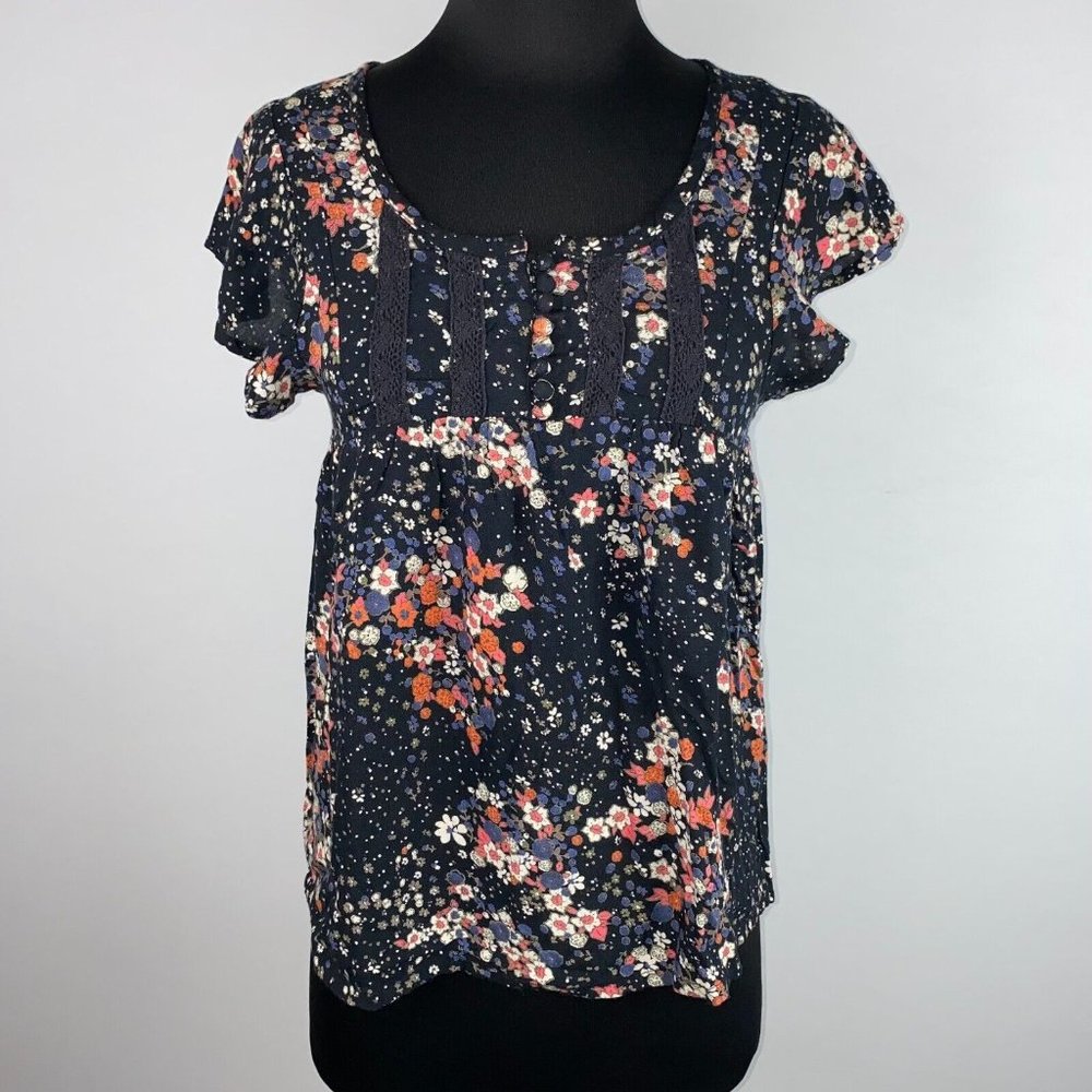 Rip Curl Xs Floral Patterned Partial Button Front… - image 1